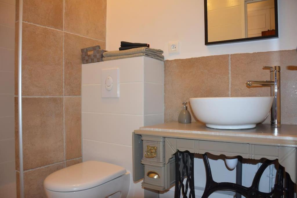 Appartement Avec Vue Montrichard Exterior photo